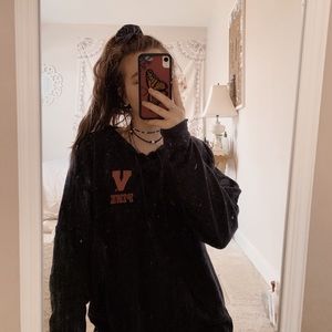 pink victoria’s secret virginia state crewneck